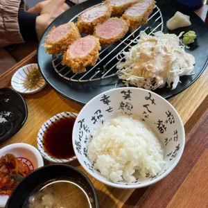 시키카츠 대표 사진