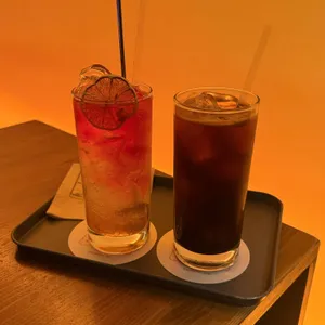 더스크블루 대표 사진