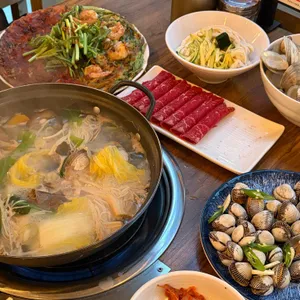 영통백합 칼국수 사진 1