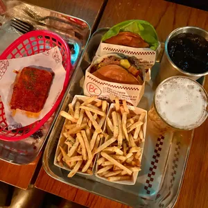 바스버거 사진 1