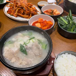 한수옥 사진