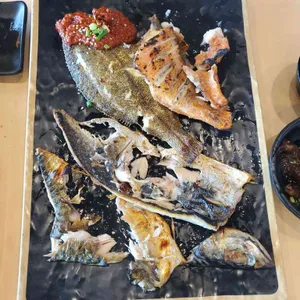 달빛에구운고등어 사진