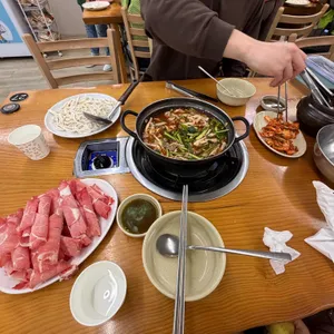구좌리얼크니손칼국수 대표 사진