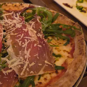 라피자일피노 사진 1