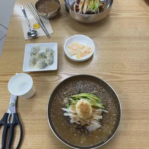 냉면공장 사진 1