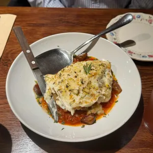 떼르세로 코스테스 대표 사진