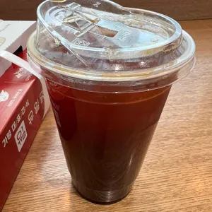 폴바셋 사진 1