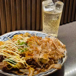 만지 사진