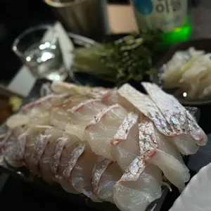 퓨전선술집 사진