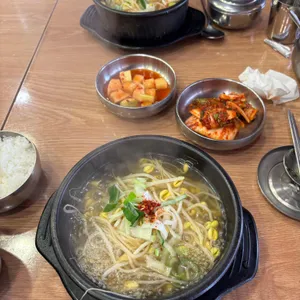 전주콩뿌리 콩나물국밥 대표 사진