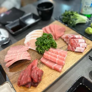 월참치 사진