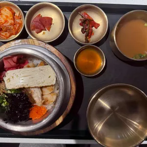 단정 사진 1