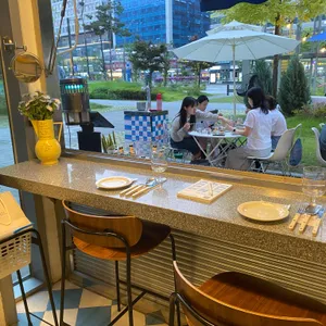 비바나폴리 리뷰 사진