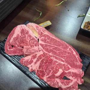 한우집투뿔사위 사진