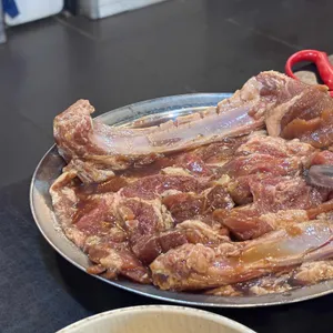 꼬기킴 숯불고깃집 사진 2