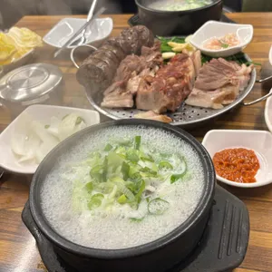 오복순대국 대표 사진