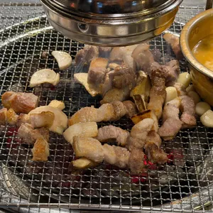 한도니 사진