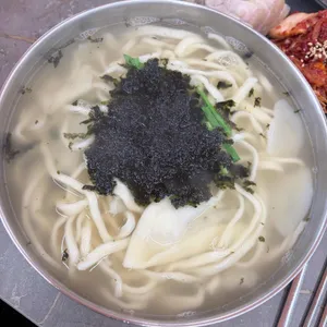 김경자 원조손칼국수&보쌈 대표 사진