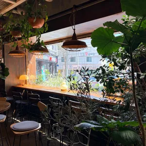 흥커피로스터스 대표 사진
