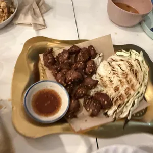 통로 대표 사진