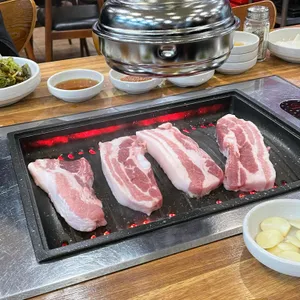 뚱보네돼지갈비 사진 1
