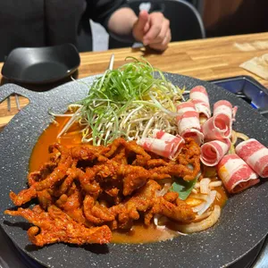 크라운닭발 대표 사진