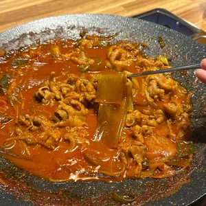 크라운닭발 대표 사진