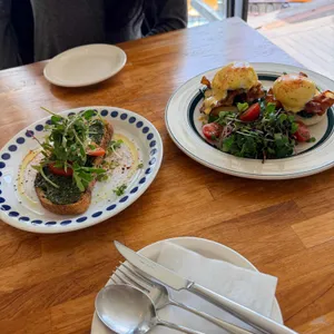 선데이 아보 대표 사진