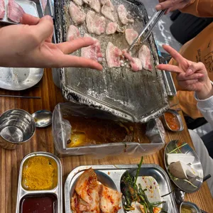 다구어 사진