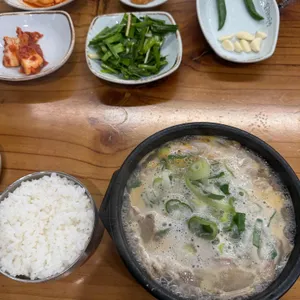 달구돼지국밥 사진 1