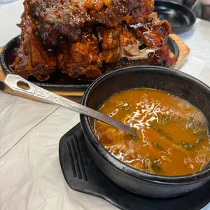 옥천뼈구이농민뜨끈이 대표 사진