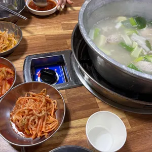 친구야닭한마리칼국수먹자 사진 1
