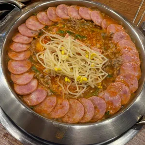 부대찌개대사관 사진
