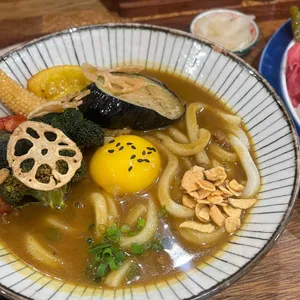 아타시 대표 사진