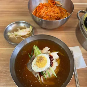 현대밀면 사진