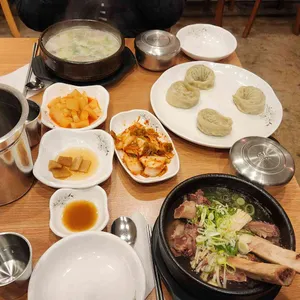 홍대설렁탕 사진 1