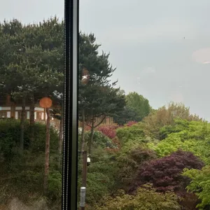 강변서재 대표 사진