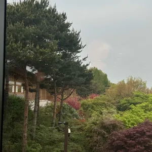 강변서재 대표 사진