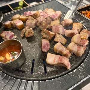 금돈흑돼지 사진