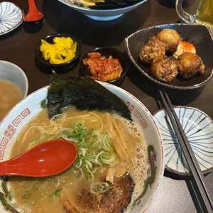 이와타 대표 사진