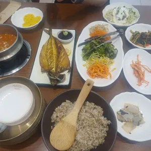봄이보리밥 사진