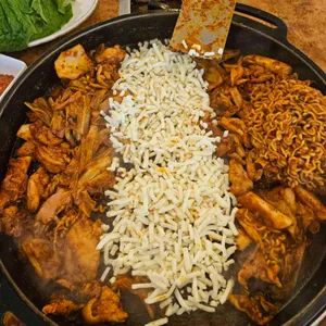 용봉춘천닭갈비 사진 2