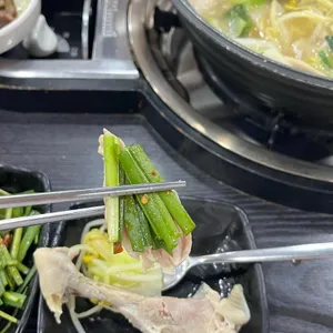 우림닭한마리 대표 사진