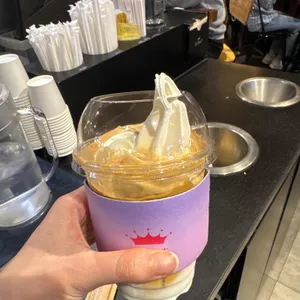 폴바셋 대표 사진