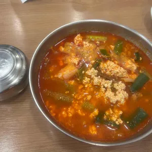 이화수전통육개장 사진 1
