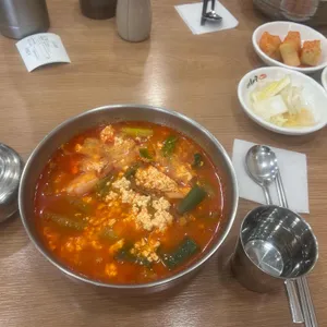 이화수전통육개장 사진 2