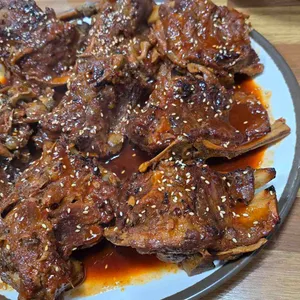 서울뼈구이 매운족발 사진