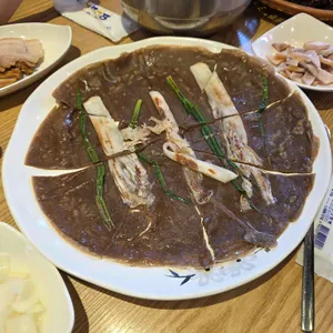 남태령 봉평메밀막국수 대표 사진
