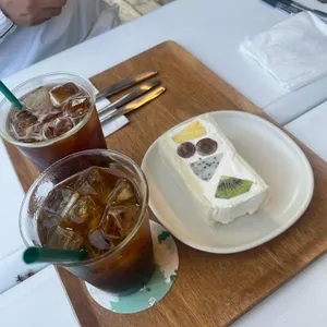 프루터리 포레스트 사진