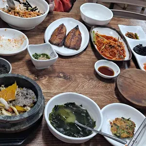 동피랑전복마을 대표 사진